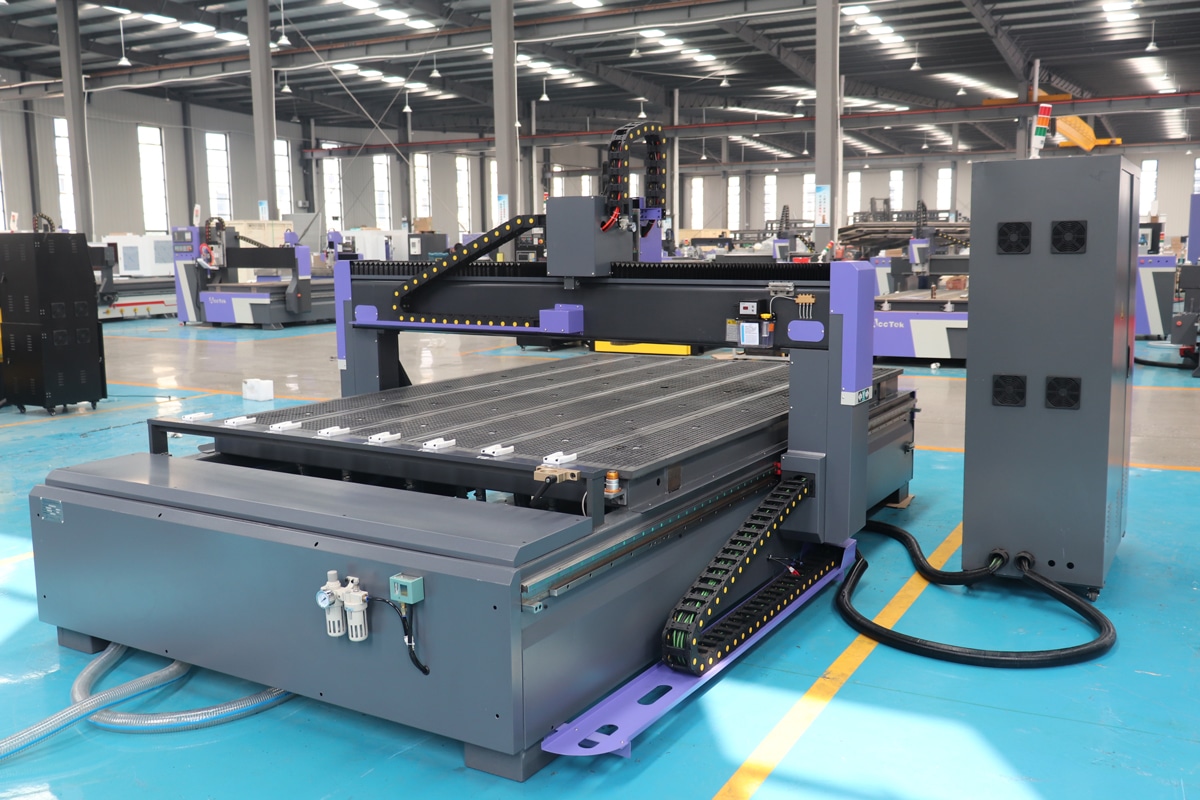 Step-by-Step-How-to-Operate-an-ATC-CNC-Router-Safely-and-Efficiently