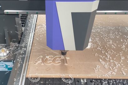 A legjobb egyedi CNC router funkciók akril és műanyag feldolgozáshoz