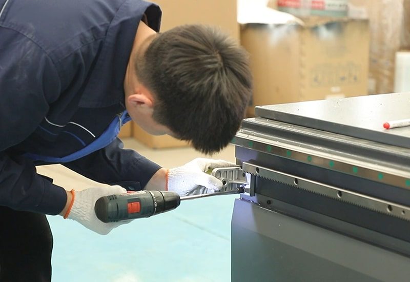 Nachrüstungsinstallation und Systemintegration
