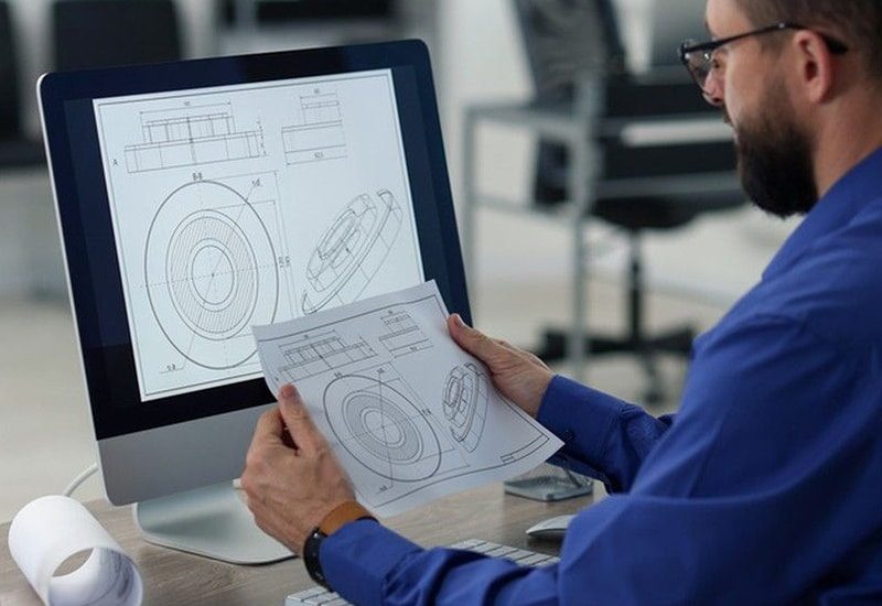 Valutazione della compatibilità del software e pianificazione del flusso di lavoro